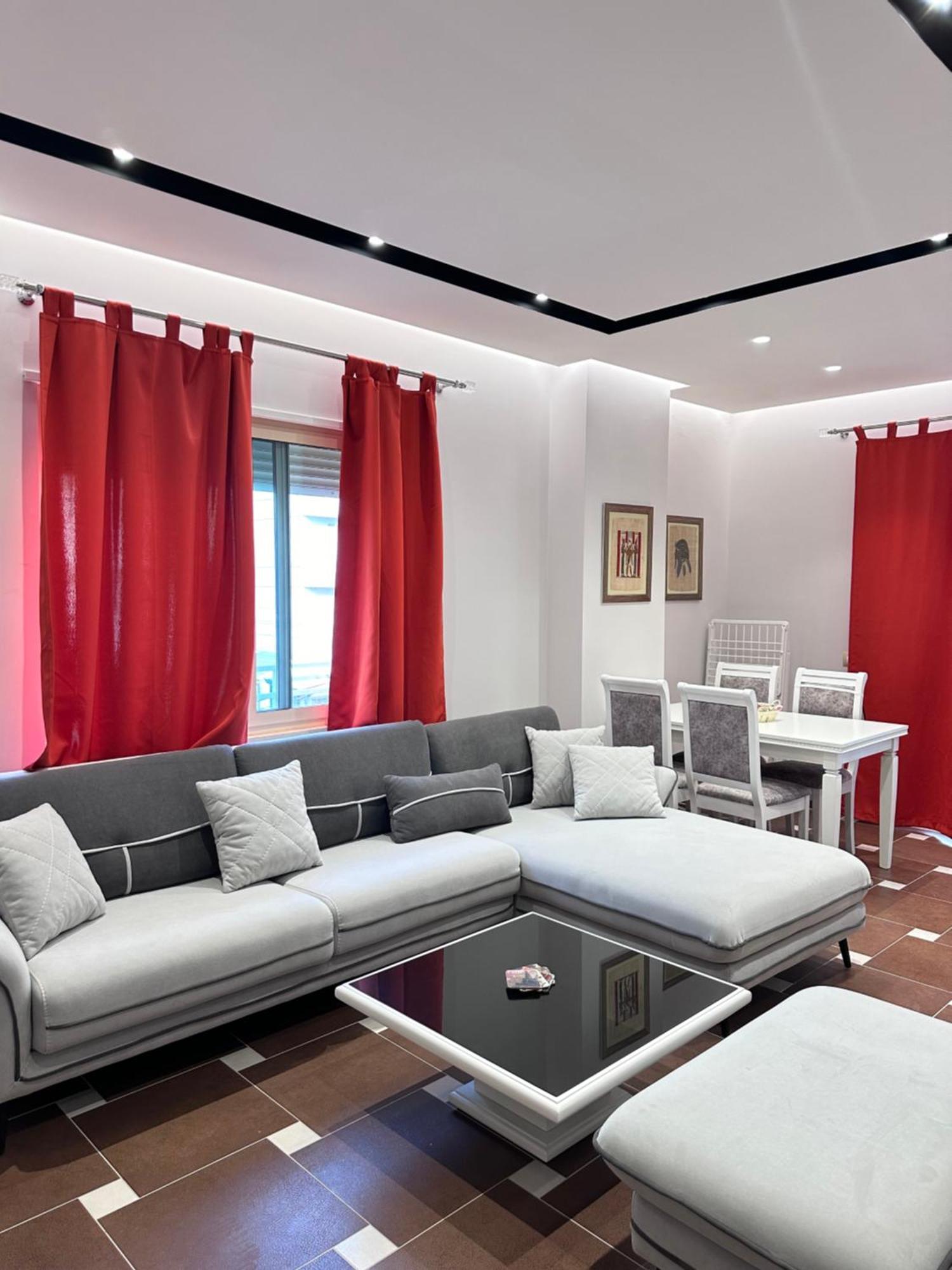 Heaven Penthouse Sea View Appartement Sarandë