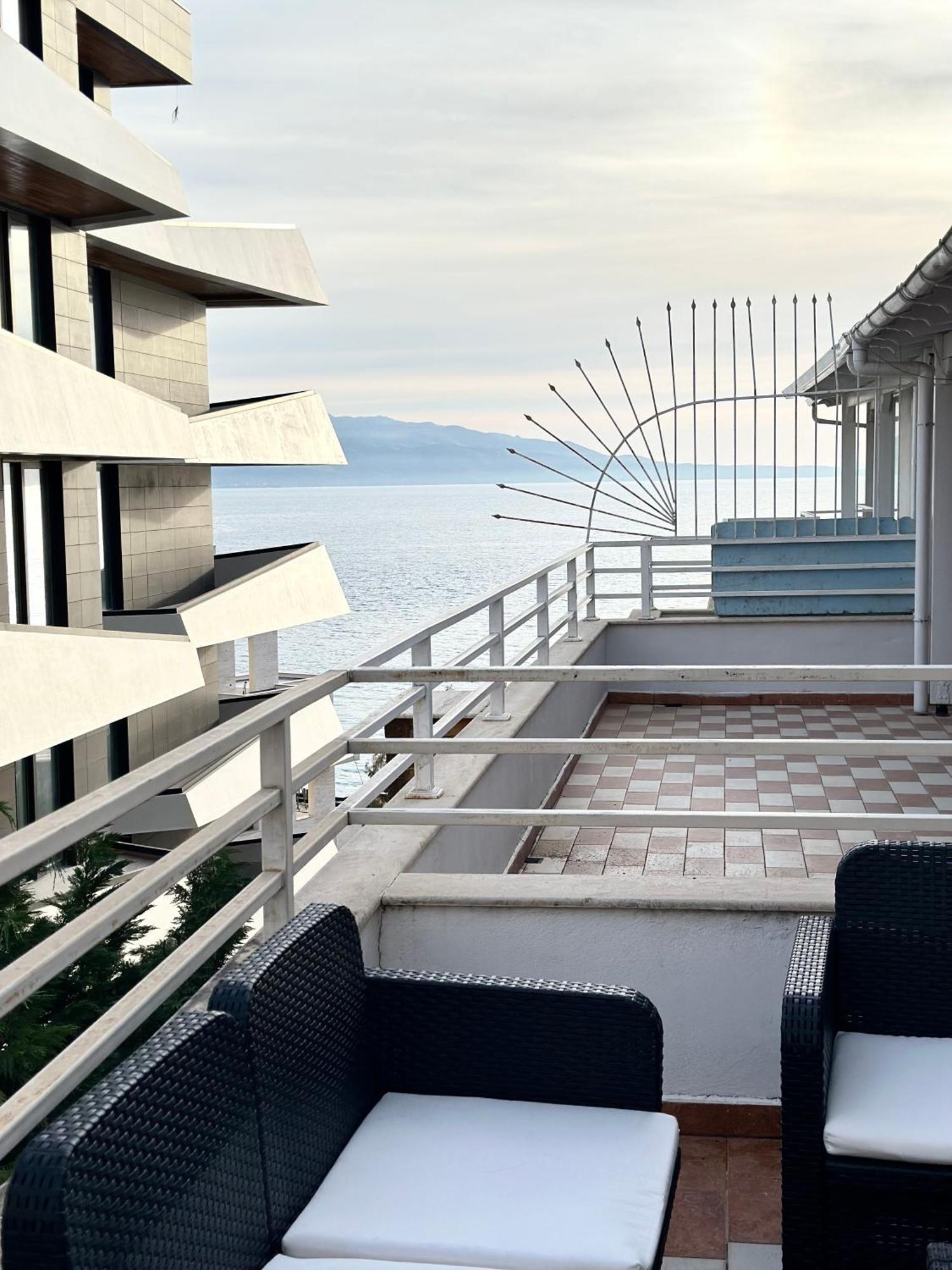 Heaven Penthouse Sea View